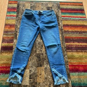 kancan jeans brand new without tags, midrise.